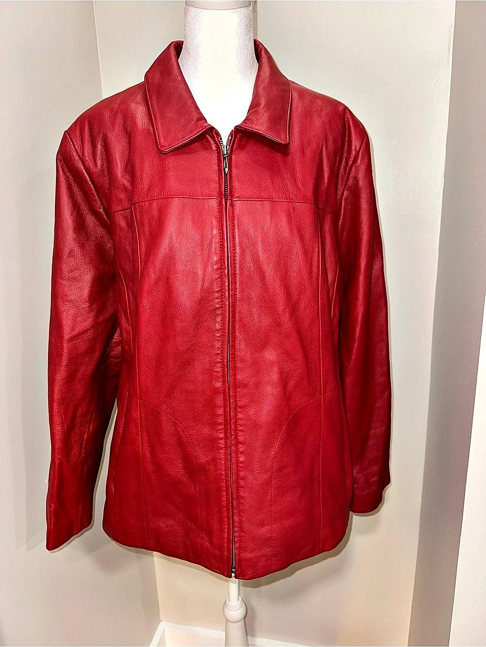 Wilsons Leather Red Zip Front Jacket Women XXL Genuine Leather Pointed Collar